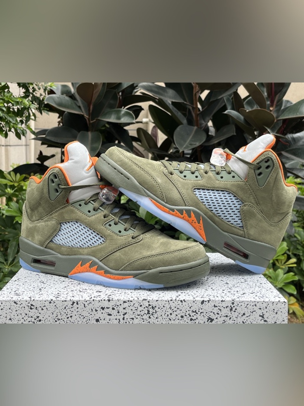 Air Jordan 5 Olive